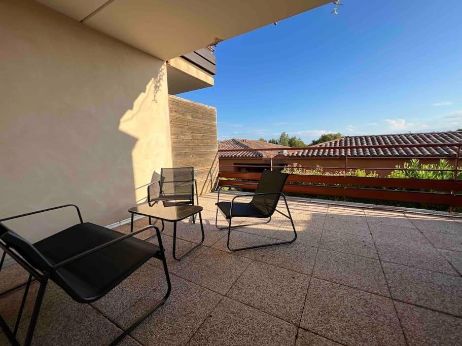 Апартаменты App Le Golf T3 Terrasse Wifi Pkg Безье Экстерьер фото